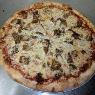 18" CHICKEN PARMESAN PIZZA