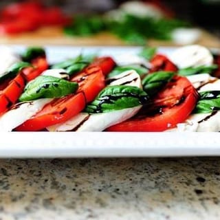 CAPRESE SALAD