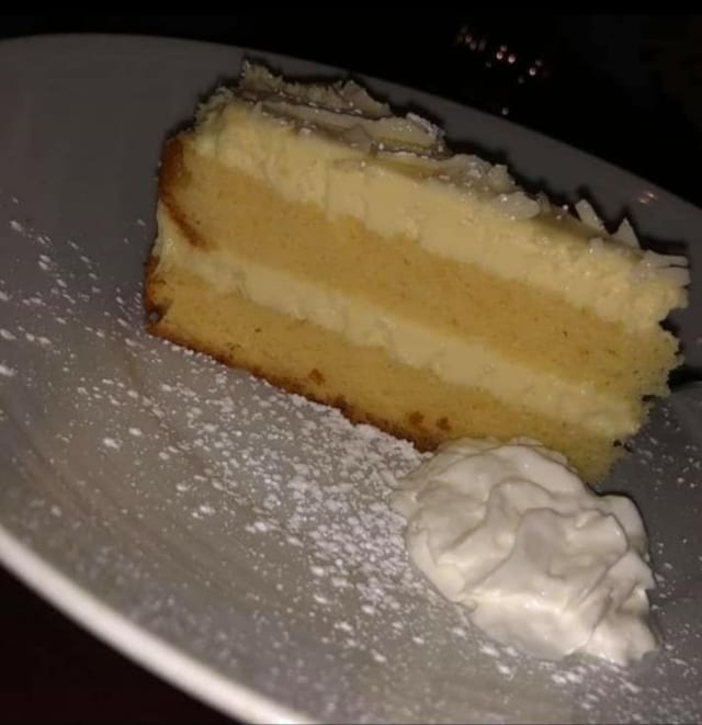 LIMONCELLO CAKE