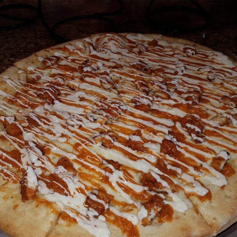 Buffalo Chicken Pizza Delight