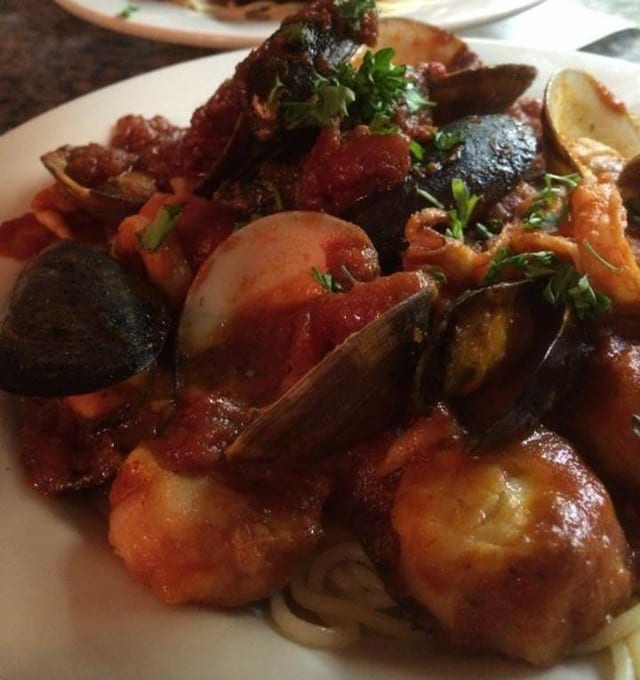 SEAFOOD PASTA