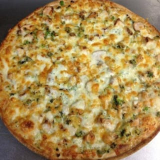 14" BROCCOLI CHICKEN ALFREDO PIZZA